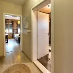 Mike 4* 모스타르